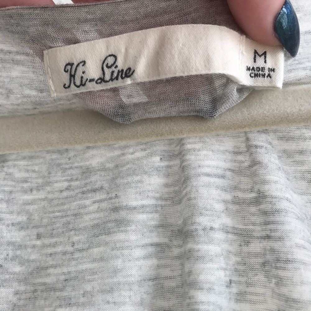 Hi-Line Crop Top - Picture 4 of 5